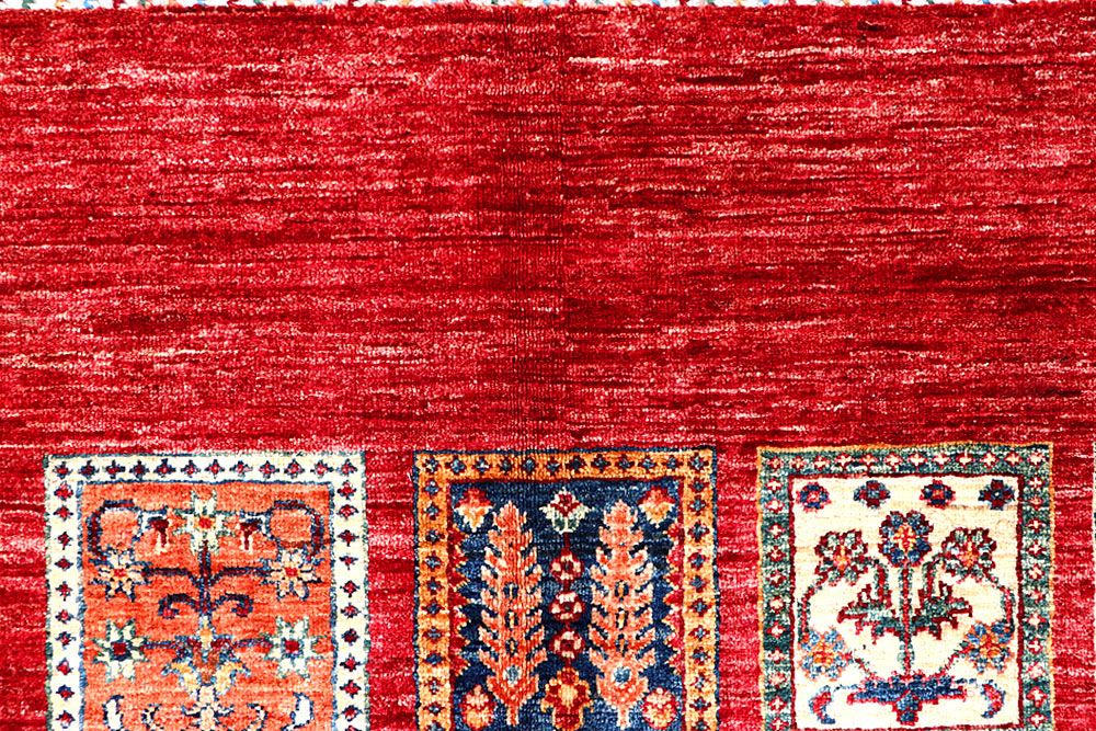 Kazak 8' 2 x 11' 7 - No. 61318 - ALRUG Rug Store