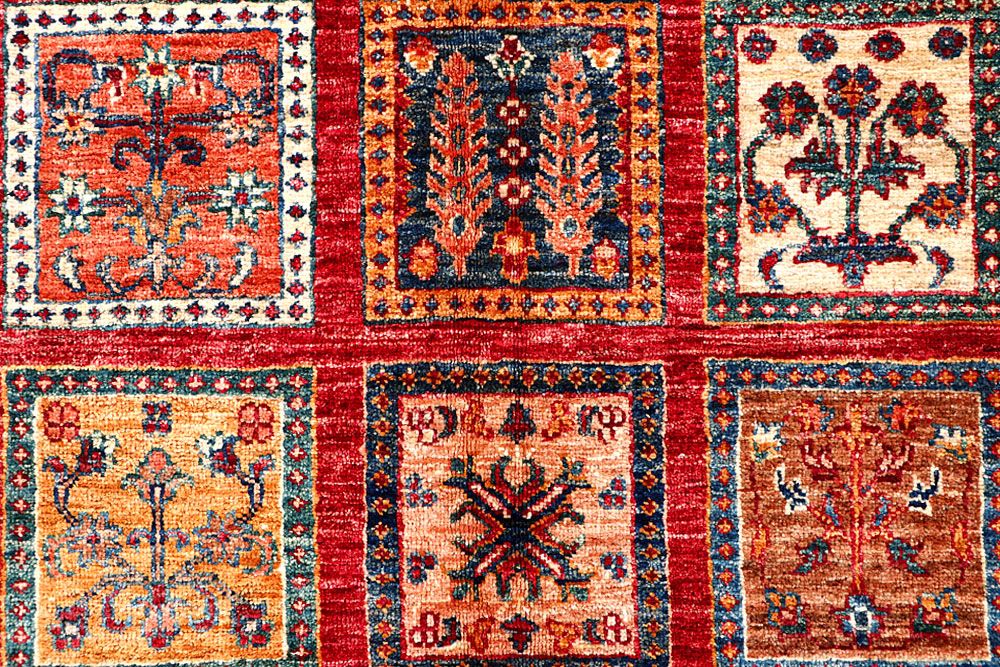 Kazak 8' 2 x 11' 7 - No. 61318 - ALRUG Rug Store