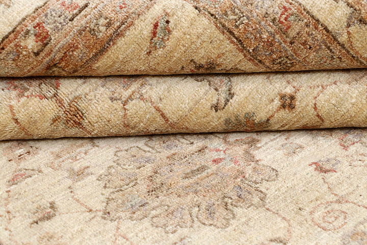 Blanched Almond Ziegler 5' 7 x 8' - No. 61349 - ALRUG Rug Store