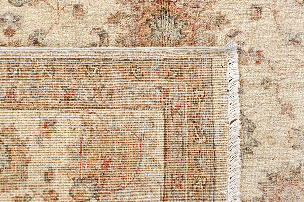Blanched Almond Ziegler 5' 7 x 8' - No. 61349 - ALRUG Rug Store