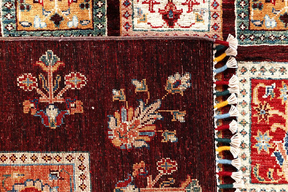 Kazak 4' 1 x 6' 10 - No. 61413 - ALRUG Rug Store