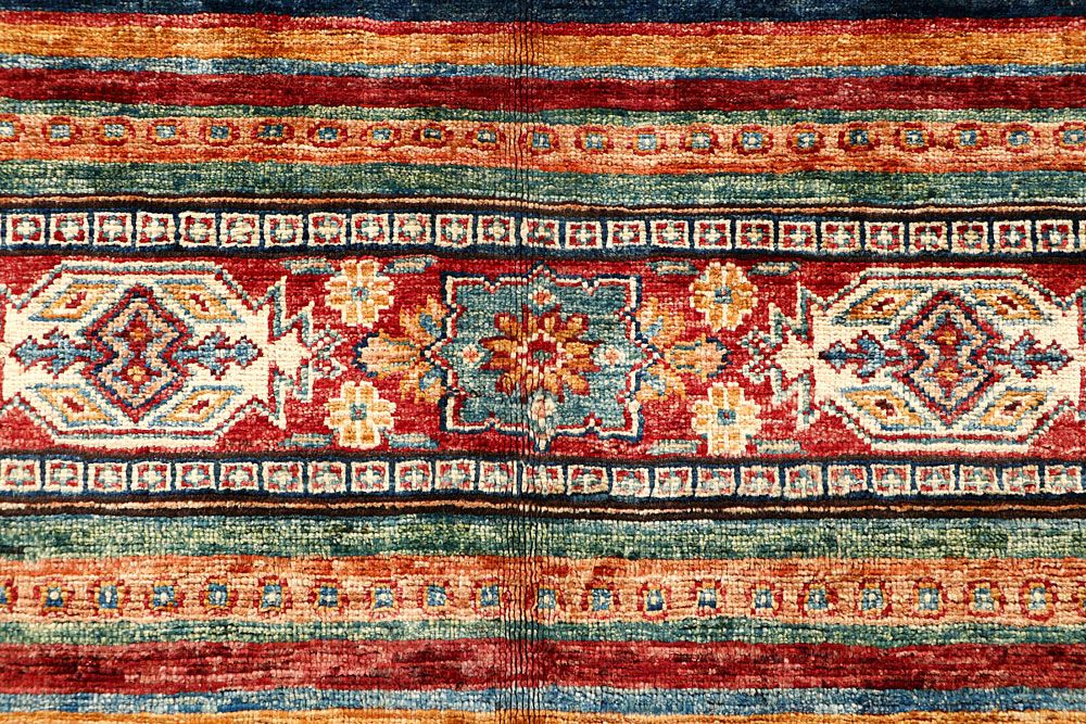 Kazak 4' x 5' 9 - No. 61424 - ALRUG Rug Store