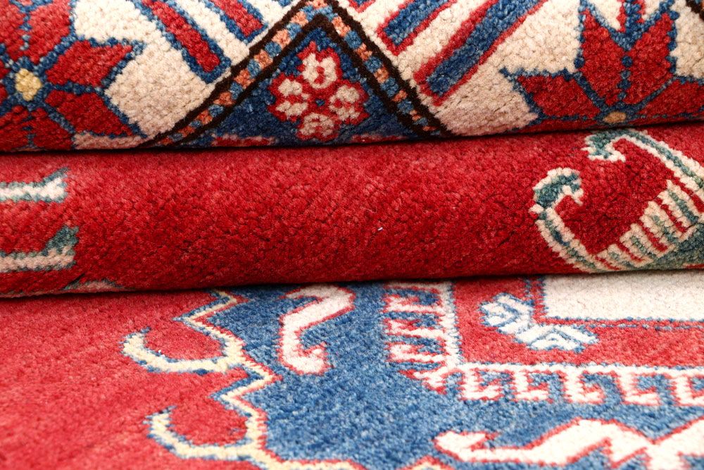 Kazak 4' 3 x 6' 3 - No. 61452 - ALRUG Rug Store