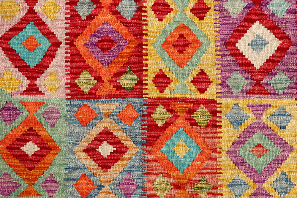 Multi Colored Kilim 5' 3 x 6' 6 - No. 61517 - ALRUG Rug Store