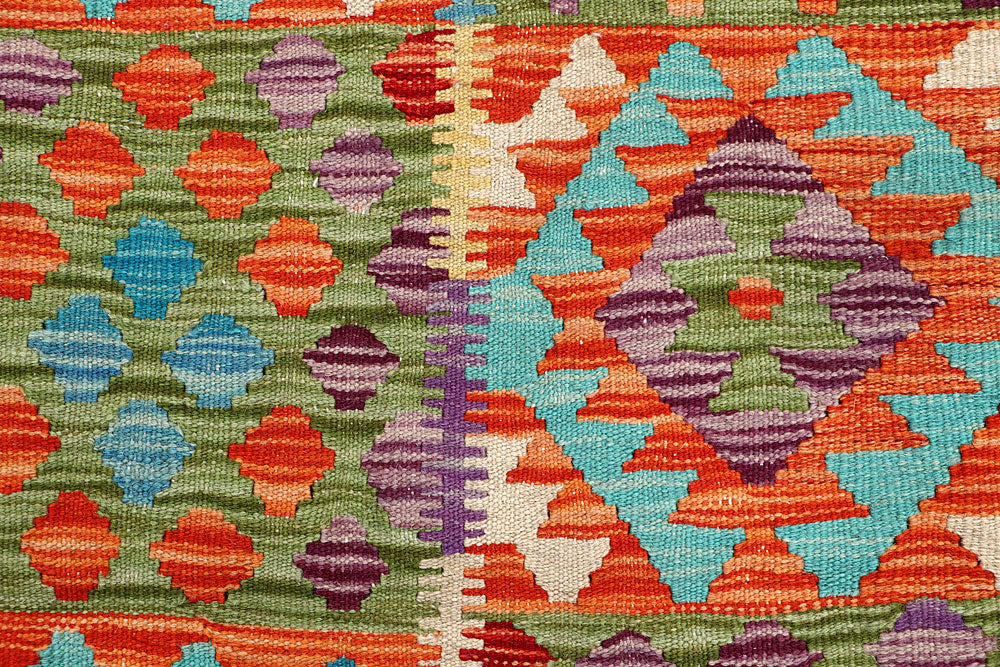 Multi Colored Kilim 3' 3 x 4' 9 - No. 61550 - ALRUG Rug Store