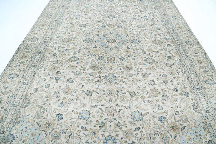 Kashan 8’ 7″ x 12’ 7″ - No. AV15020 - ALRUG Rug Store