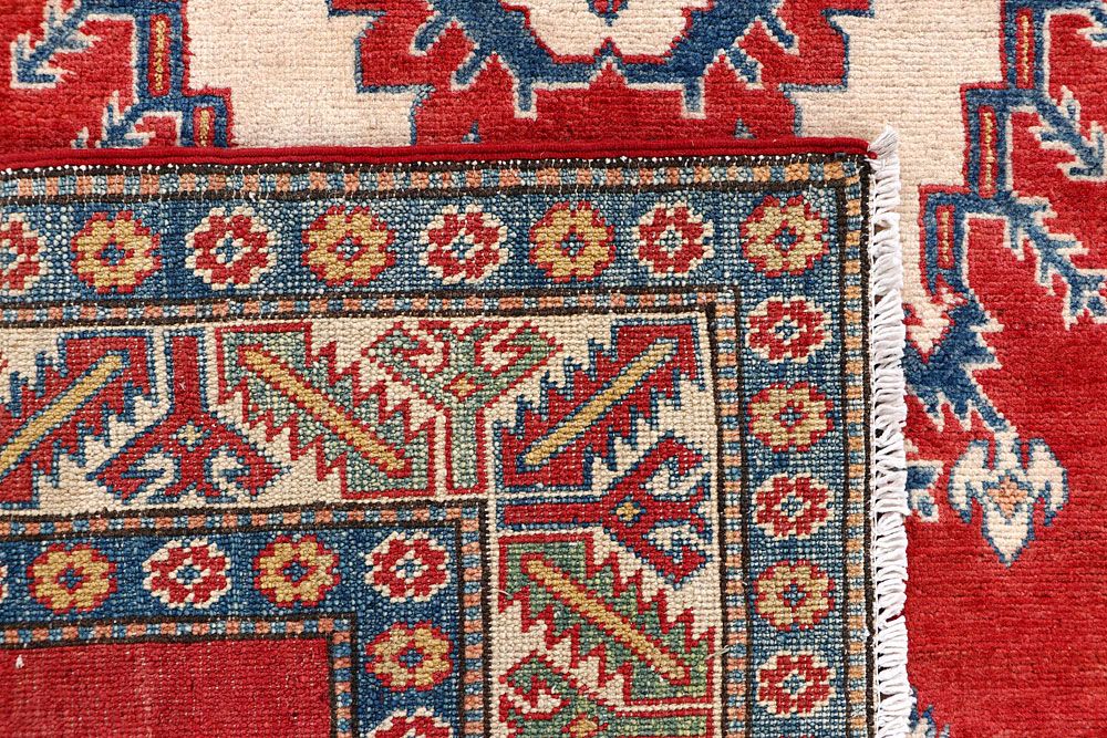 Kazak 5' 3 x 6' 9 - No. 61610 - ALRUG Rug Store