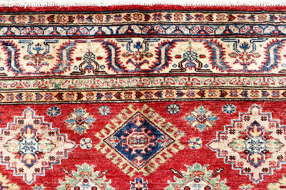 Kazak 4' 9 x 6' 8 - No. 61621 - ALRUG Rug Store