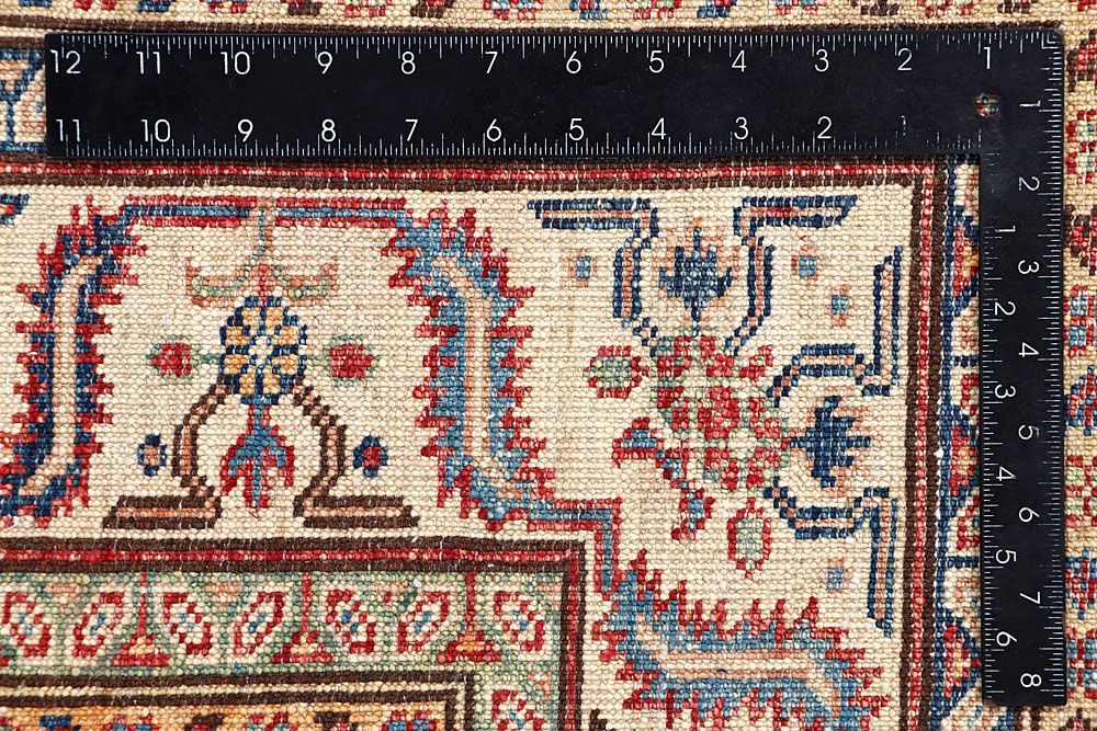 Kazak 4' 9 x 6' 8 - No. 61621 - ALRUG Rug Store