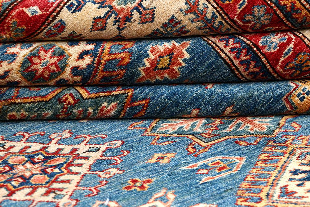 Kazak 5' 8 x 6' 10 - No. 61629 - ALRUG Rug Store