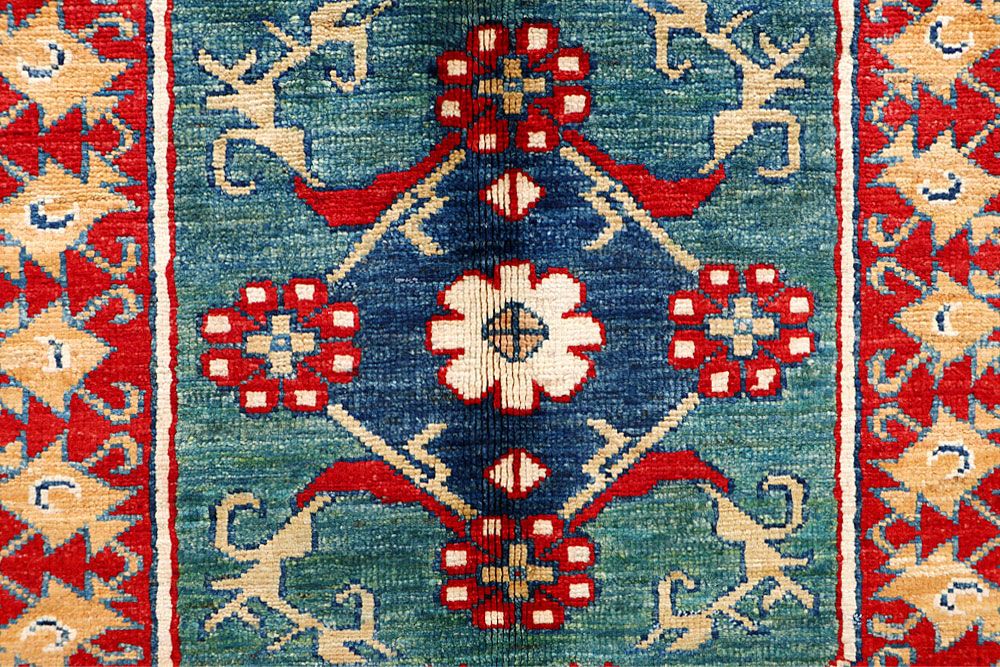 Kazak 4' x 6' 8 - No. 61631 - ALRUG Rug Store