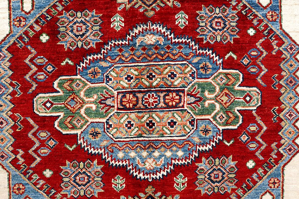 Kazak 5' 3 x 7' 10 - No. 61634 - ALRUG Rug Store
