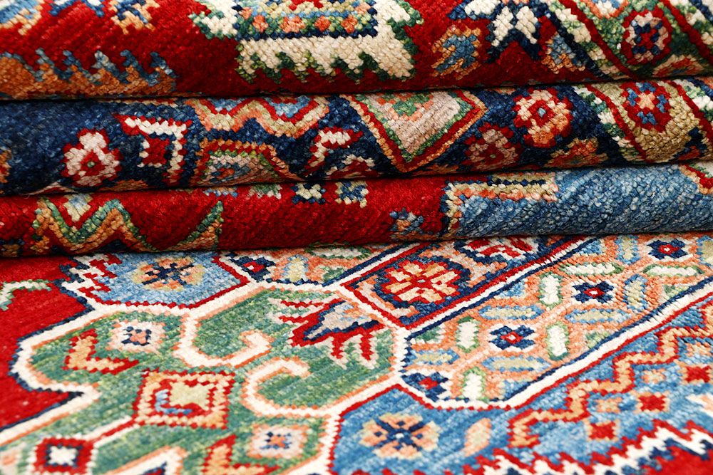 Kazak 5' 3 x 7' 10 - No. 61634 - ALRUG Rug Store