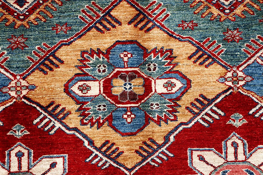 Kazak 6' 9 x 9' 8 - No. 61638 - ALRUG Rug Store