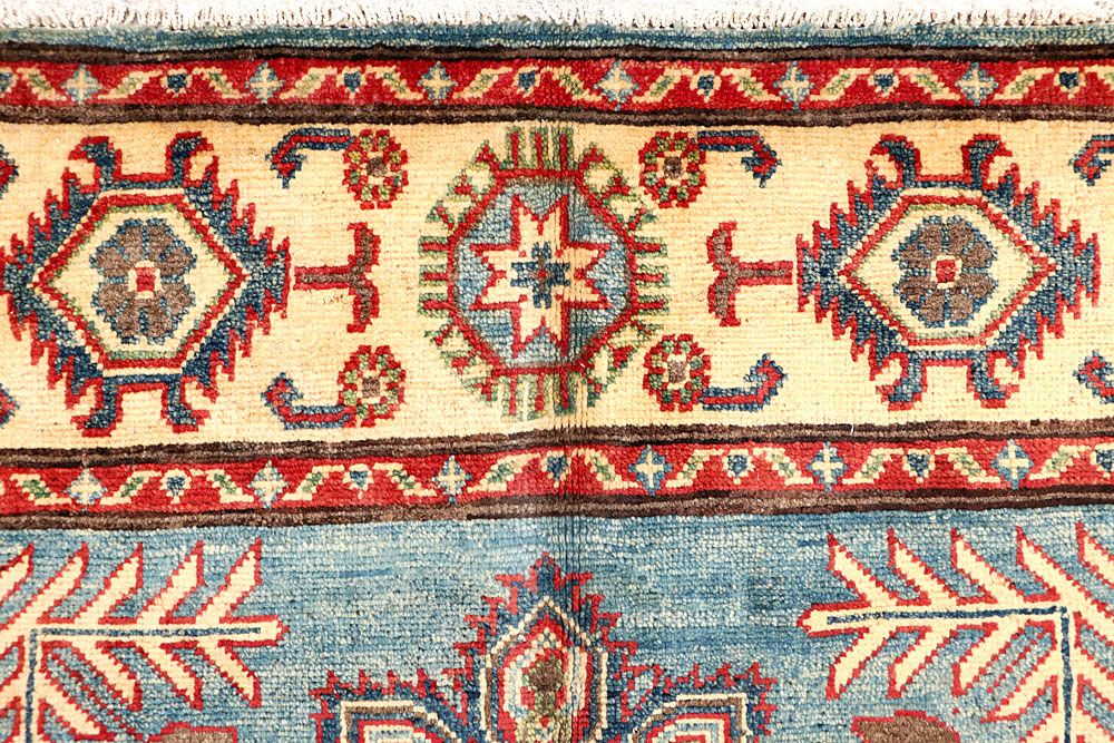 Kazak 4' x 6' - No. 61647 - ALRUG Rug Store