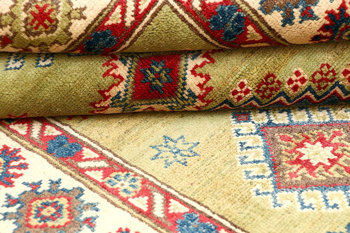 Kazak 4' x 5' 5 - No. 61655 - ALRUG Rug Store