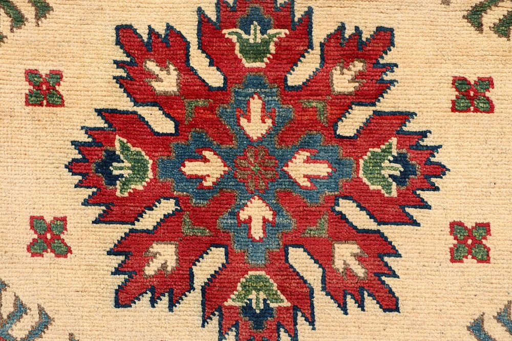 Kazak 2' 7 x 9' 6 - No. 61663 - ALRUG Rug Store