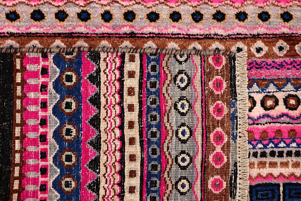 Gabbeh 2' 8 x 9' 9 - No. 61710 - ALRUG Rug Store