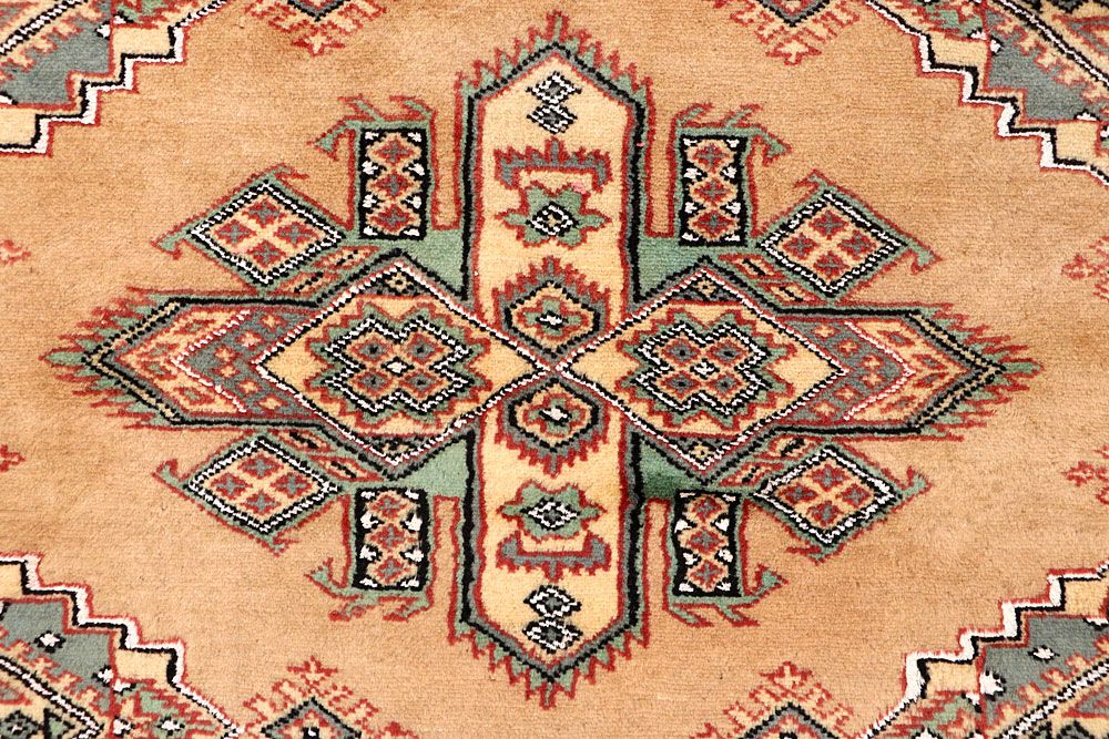 Caucasian 4' 1 x 5' 11 - No. 61735 - ALRUG Rug Store