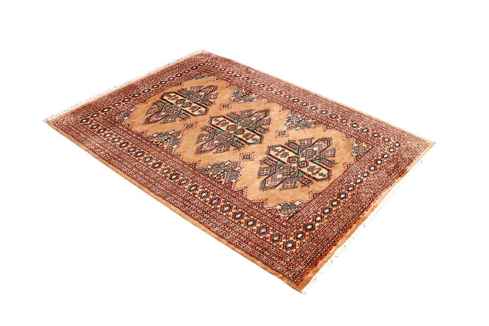Caucasian 4' 1 x 5' 11 - No. 61735 - ALRUG Rug Store