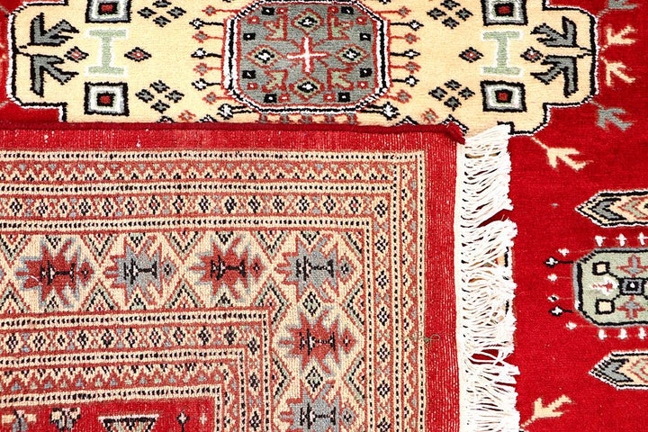 Caucasian 4' 2 x 5' 8 - No. 61736 - ALRUG Rug Store
