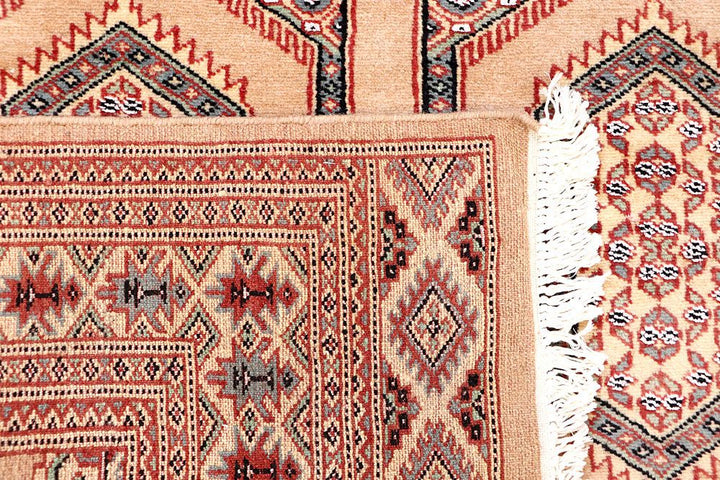 Caucasian 4' 1 x 6' 4 - No. 61737 - ALRUG Rug Store