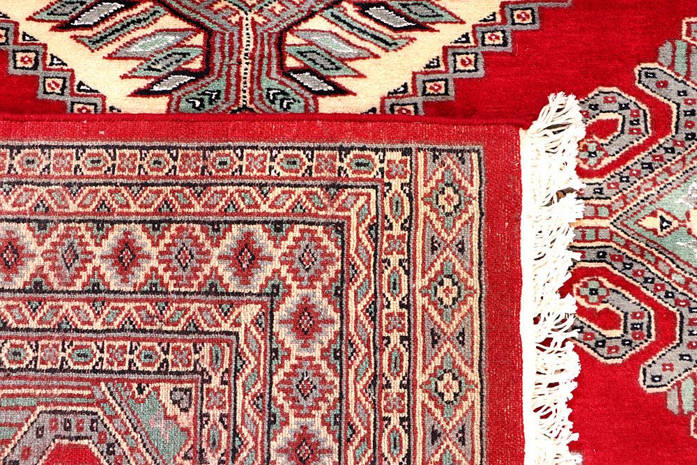 Caucasian 4' 1 x 6' - No. 61741 - ALRUG Rug Store