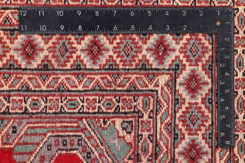 Caucasian 4' 1 x 6' - No. 61741 - ALRUG Rug Store