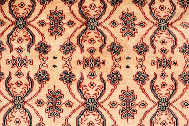 Caucasian 4' x 5' 10 - No. 61745 - ALRUG Rug Store