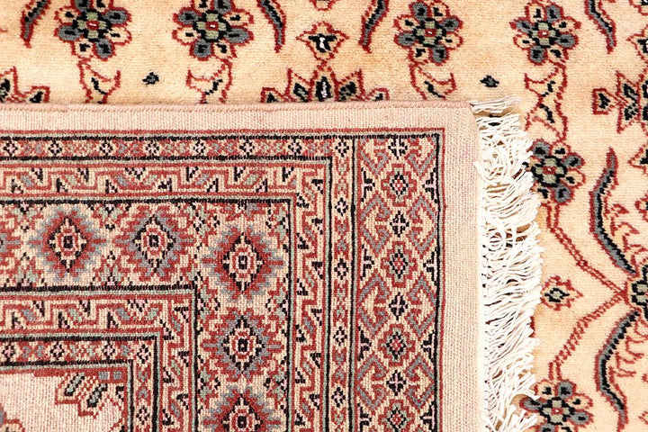 Caucasian 4' x 5' 10 - No. 61745 - ALRUG Rug Store