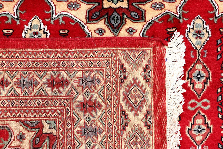 Caucasian 4' x 5' 9 - No. 61746 - ALRUG Rug Store