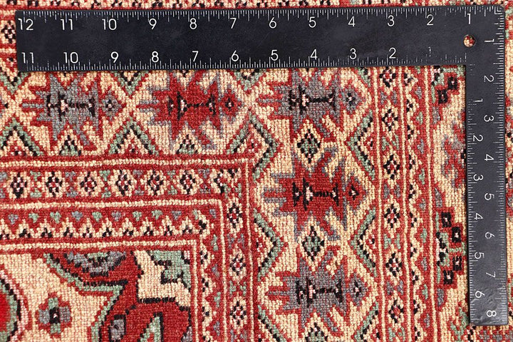 Caucasian 4' x 5' 9 - No. 61746 - ALRUG Rug Store