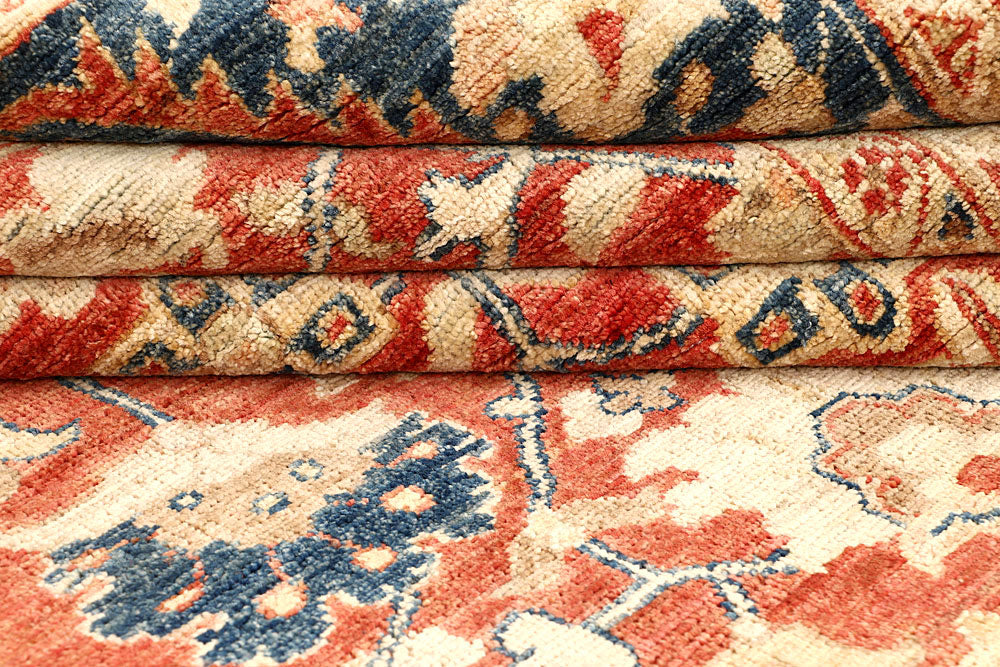 Tomato Serapi 6' 5 x 9' 11 - No. 61769 - ALRUG Rug Store