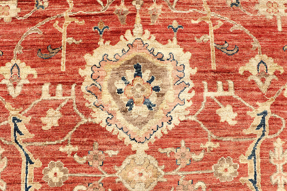 Tomato Serapi 6' 8 x 9' 4 - No. 61770 - ALRUG Rug Store