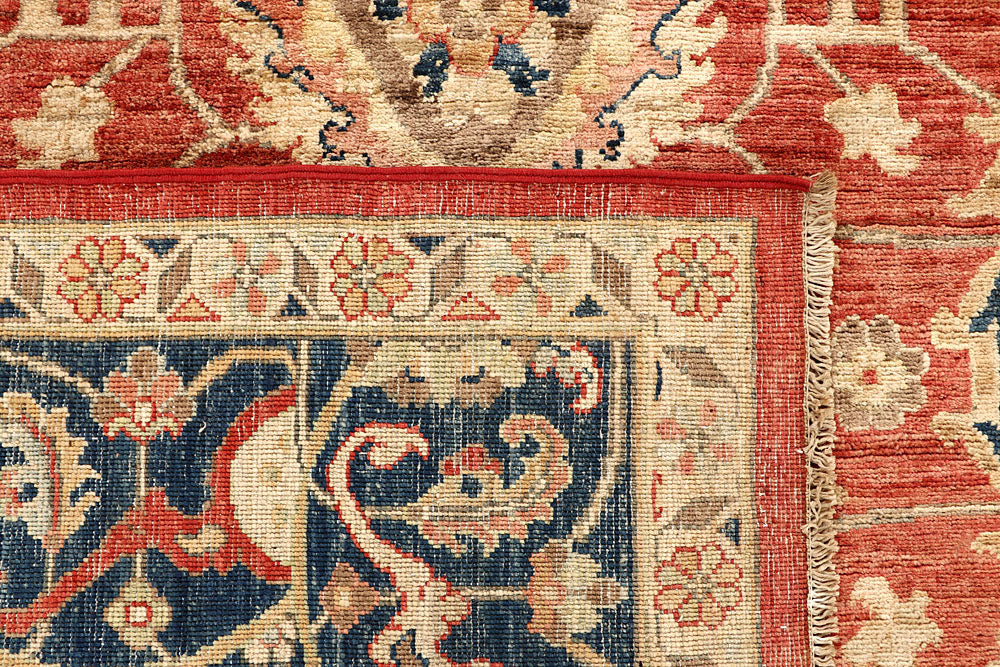 Tomato Serapi 6' 8 x 9' 4 - No. 61770 - ALRUG Rug Store