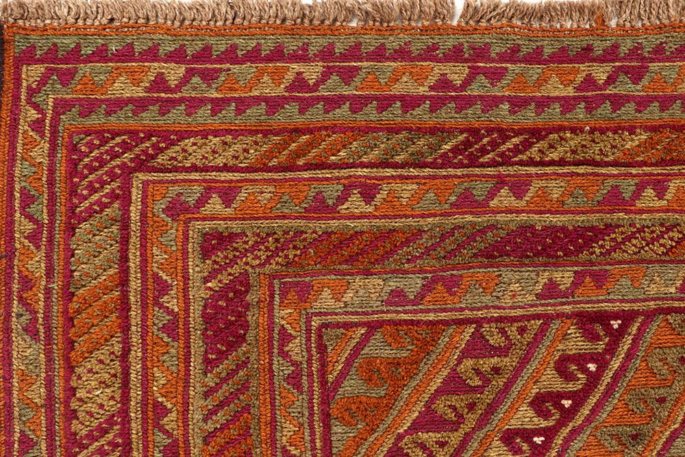 Mashwani 6' 6 x 8' 11 - No. 61805 - ALRUG Rug Store
