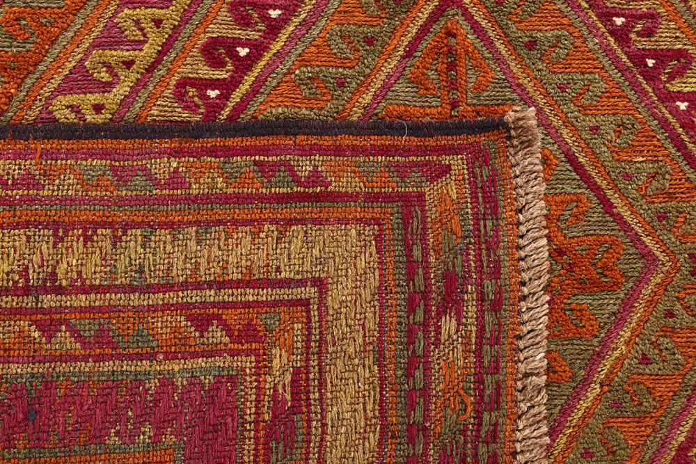 Mashwani 6' 6 x 8' 11 - No. 61805 - ALRUG Rug Store