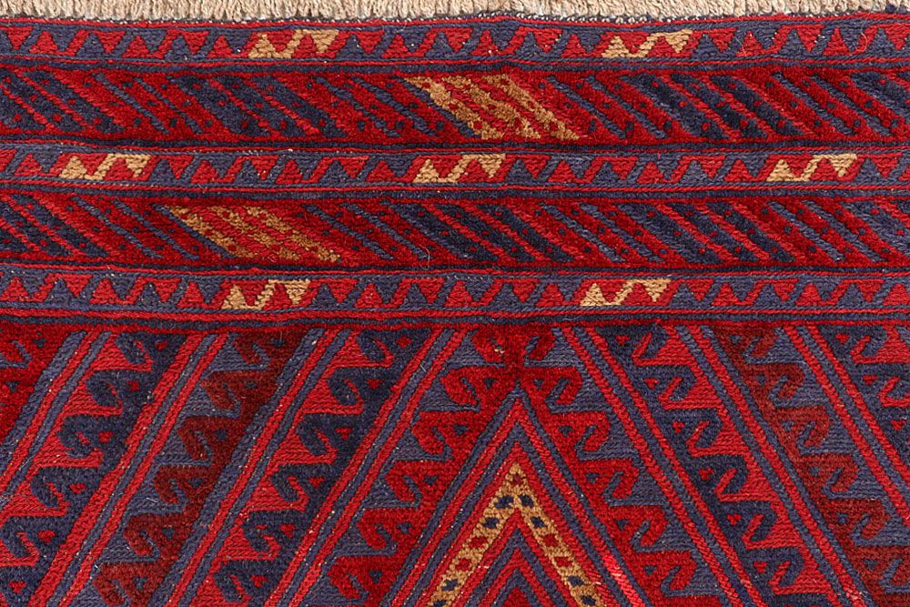 Mashwani 4' 9 x 6' 1 - No. 61904 - ALRUG Rug Store