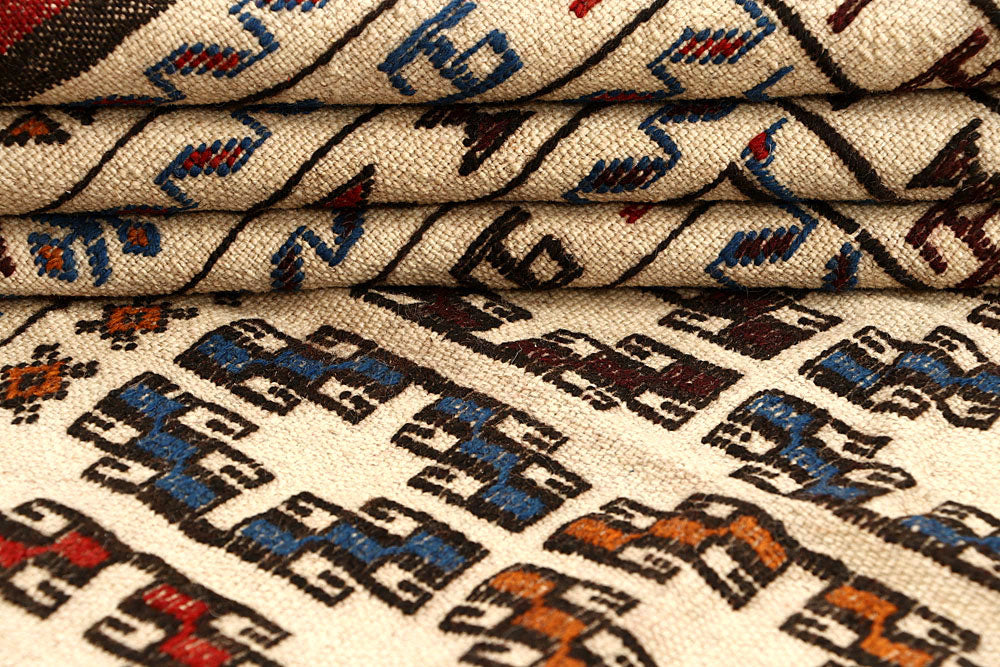 Old Lace Soumak 4' 3 x 5' 6 - No. 61935 - ALRUG Rug Store