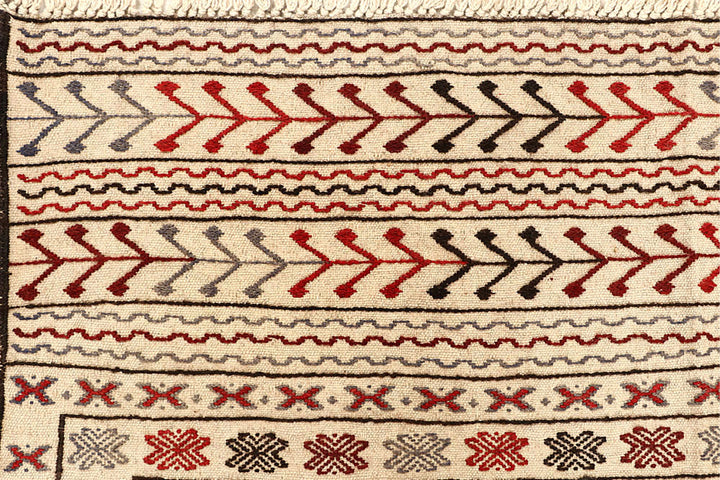 Old Lace Soumak 4' 1 x 5' 9 - No. 61940 - ALRUG Rug Store