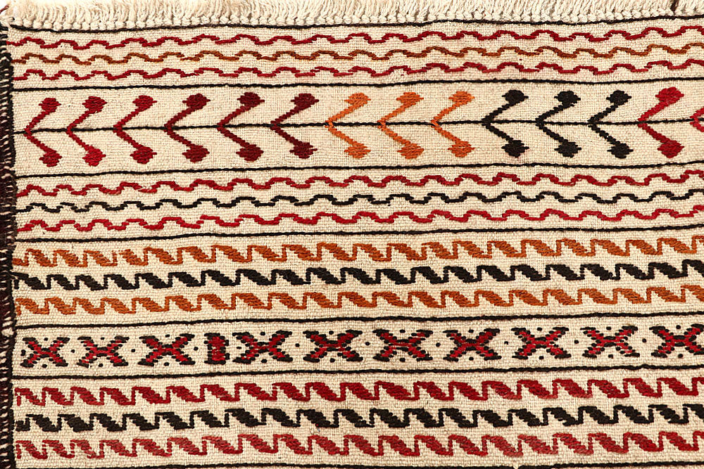 Old Lace Soumak 4' 2 x 5' 10 - No. 61949 - ALRUG Rug Store