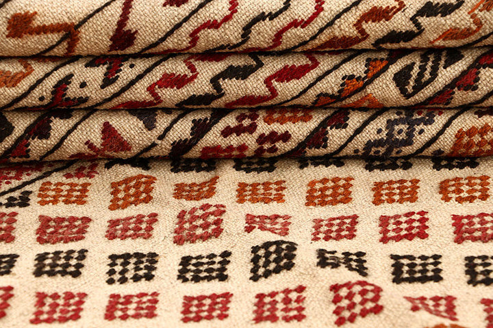 Old Lace Soumak 4' 2 x 5' 10 - No. 61949 - ALRUG Rug Store