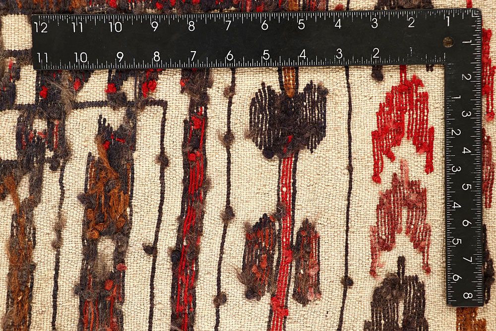 Old Lace Soumak 4' 2 x 6' - No. 61956 - ALRUG Rug Store