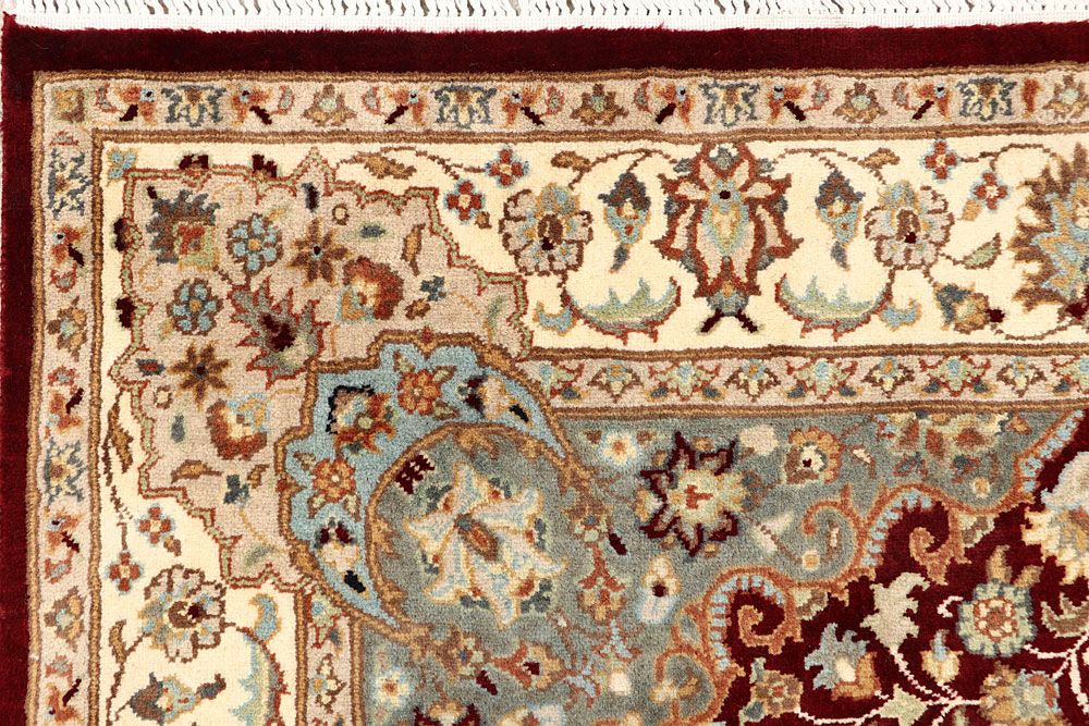 Isfahan 4' 1 x 6' 5 - No. 61960 - ALRUG Rug Store