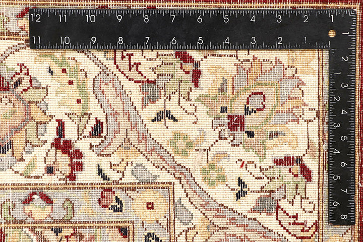 Maroon Isfahan 5'  1" x 8'  7" - No. QA15630