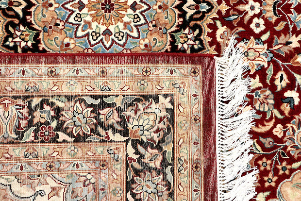 Maroon Isfahan 4' 1 x 6' 2 - No. 61964 - ALRUG Rug Store