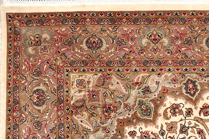 Cornsilk Isfahan 4' 8 x 7' 3 - No. 61966 - ALRUG Rug Store