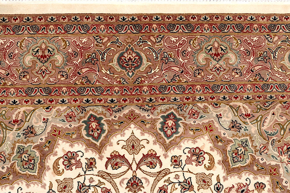 Cornsilk Isfahan 4' 8 x 7' 3 - No. 61966 - ALRUG Rug Store