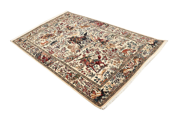 Cornsilk Hunting 4' 6 x 7' 1 - No. 61967 - ALRUG Rug Store