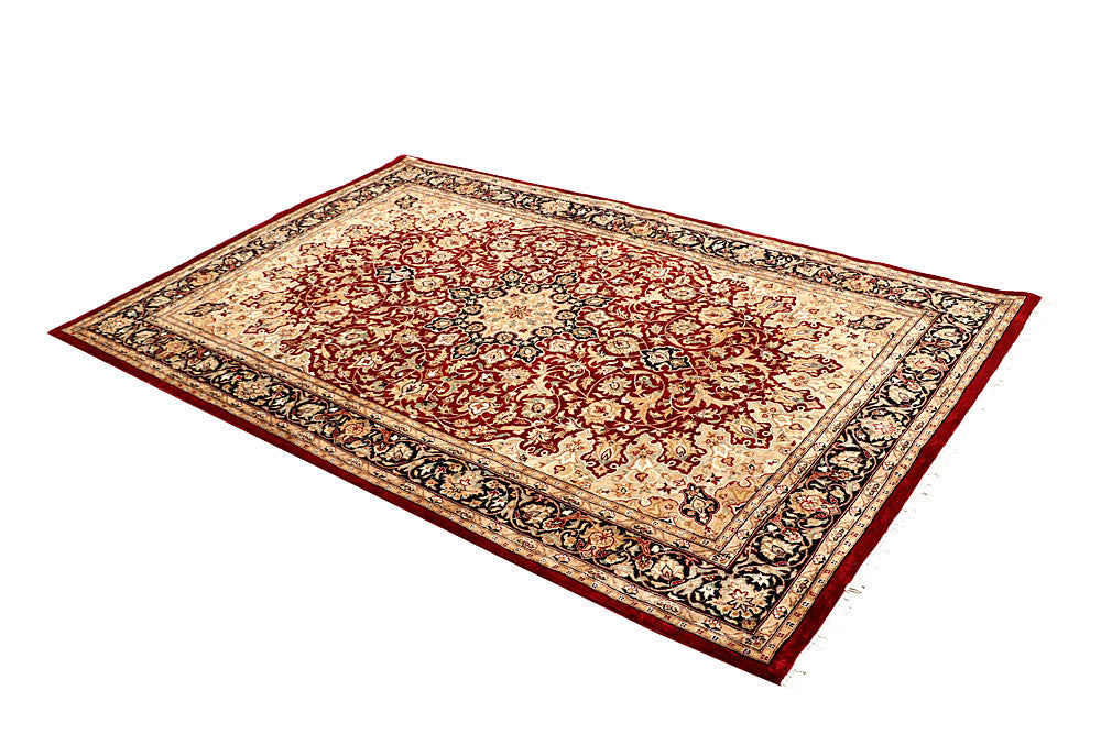 Firebrick Isfahan 4' 8 x 7' 1 - No. 61973 - ALRUG Rug Store
